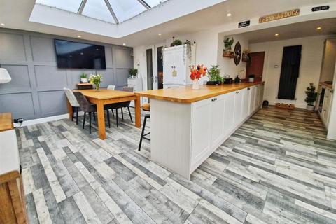 3 bedroom semi-detached bungalow for sale, Lime Close, Sandbach