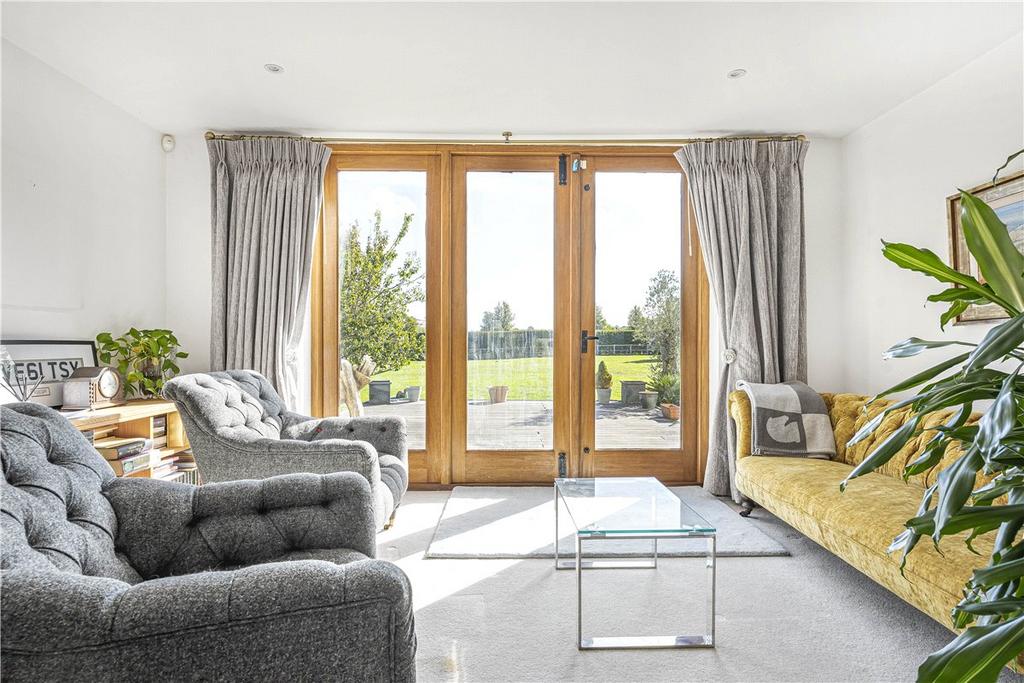 Annexe Sitting Area