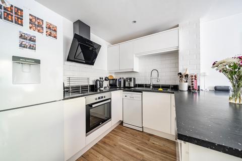 undefined, Hindhead split-level apartment