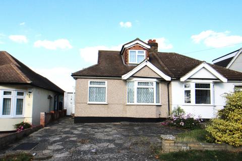 1 bedroom semi-detached bungalow for sale, Brookdale Avenue, Upminster RM14