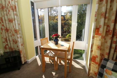 2 bedroom flat for sale, St. Ann Place, Salisbury