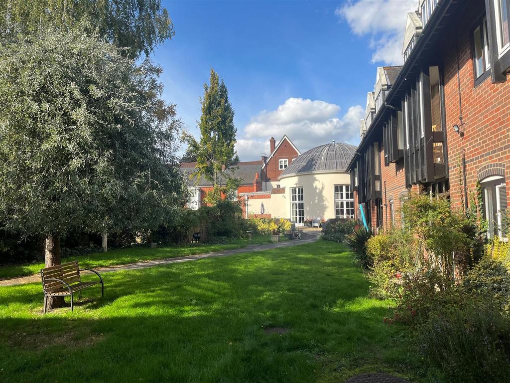 Communal Gardens