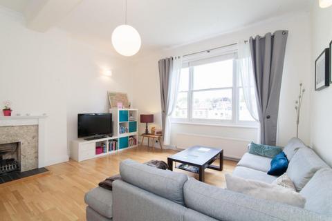 2 bedroom flat to rent, Belsize Park, London NW3