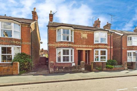 3 bedroom semi-detached house for sale, Clarence Road, Horsham RH13
