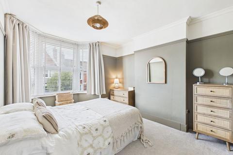 3 bedroom semi-detached house for sale, Clarence Road, Horsham RH13