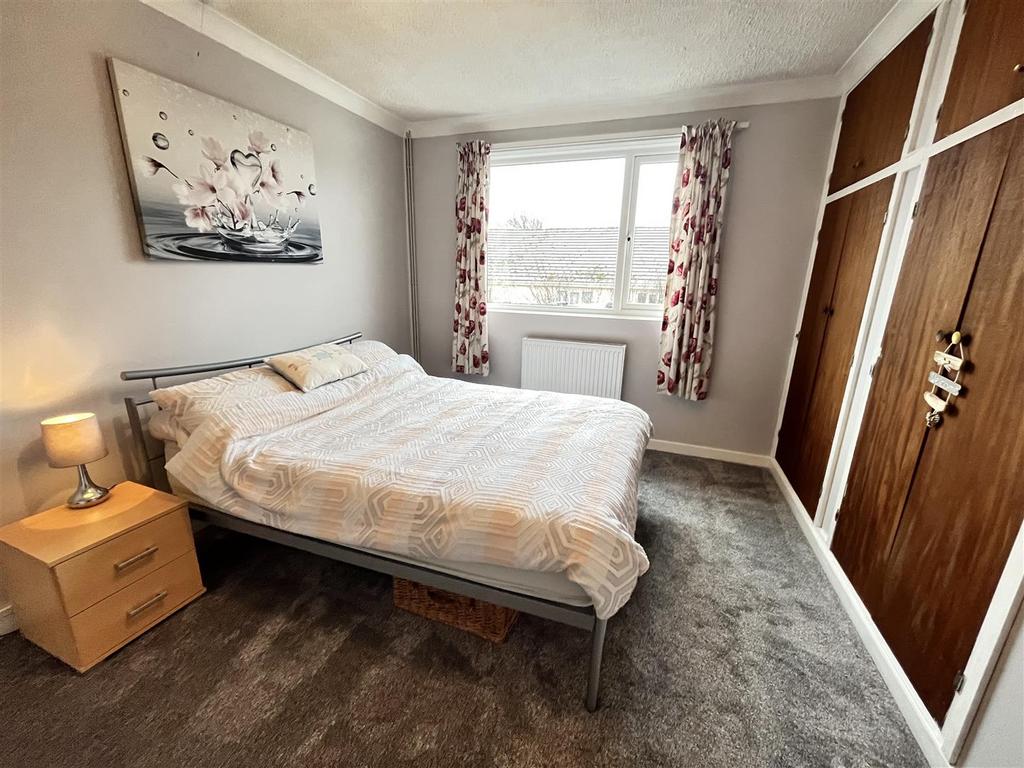 Bed 1 2.JPG