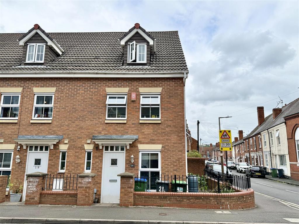 Claremont Street Cradley Heath 1.jpg