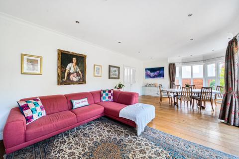 undefined, Kingston Hill, Kingston upon Thames, Surrey, KT2