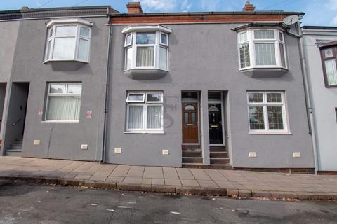 3 bedroom terraced house for sale, Maidstone Road, Highfields