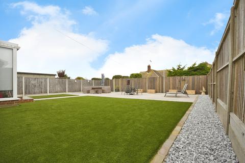 3 bedroom detached bungalow for sale, Northdown Road, Margate