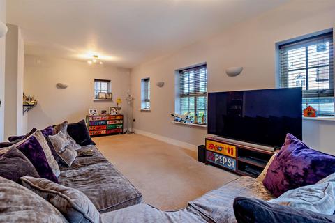 undefined, Milestone Court, Doncaster DN4