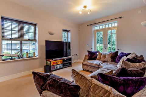 undefined, Milestone Court, Doncaster DN4