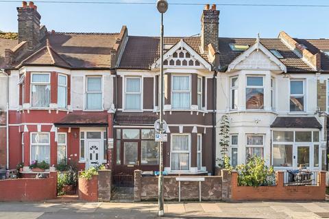 Links Road, London SW17