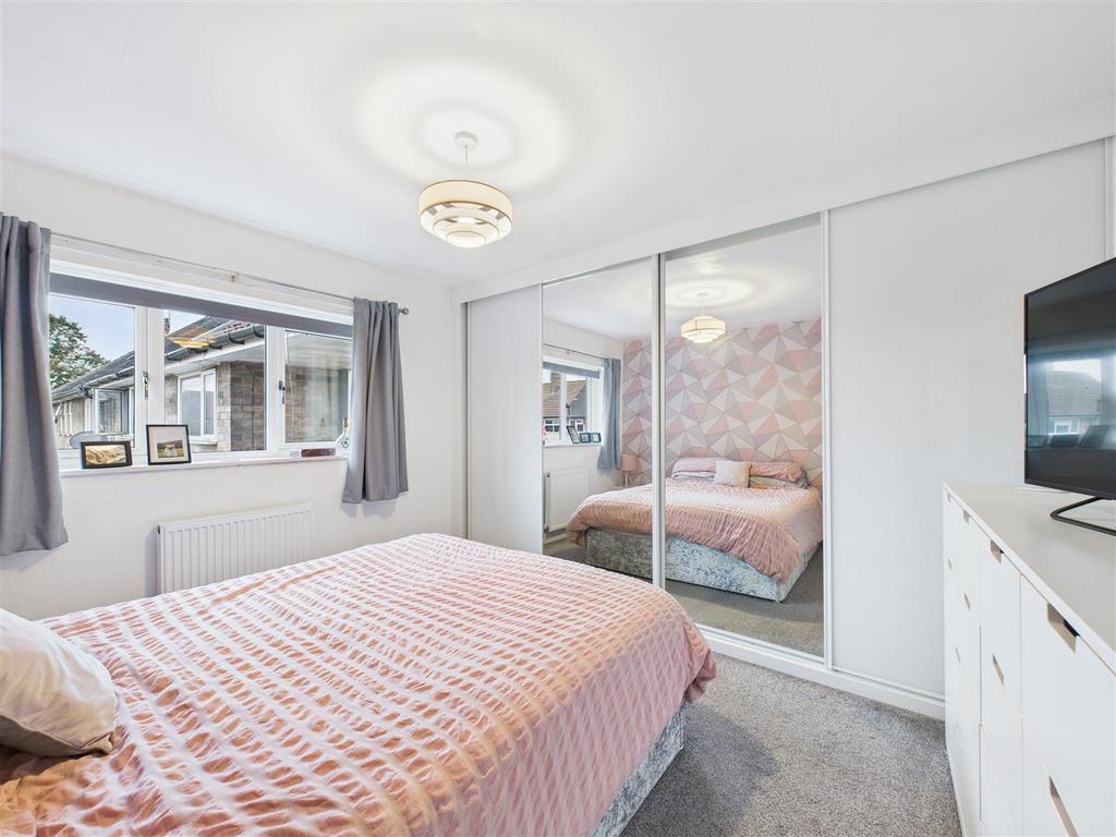 CAM05193 G0-PR0049-STILL007.jpg