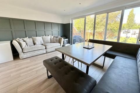 3 bedroom terraced house for sale, Cromwell Road, CAMBERLEY GU15