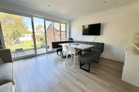 3 bedroom terraced house for sale, Cromwell Road, CAMBERLEY GU15