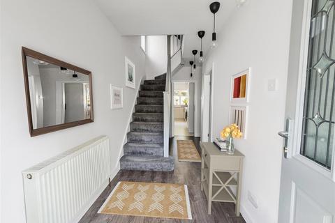 3 bedroom house to rent, Sandy Hill Road, Solihull B90