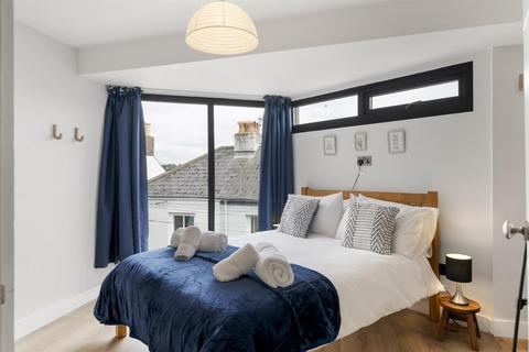 undefined, Falmouth