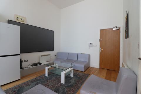 undefined, The Landmark, Luton LU1