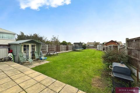 3 bedroom detached bungalow for sale, 159 Foryd Road, Kinmel Bay, Conwy, LL18 5LT