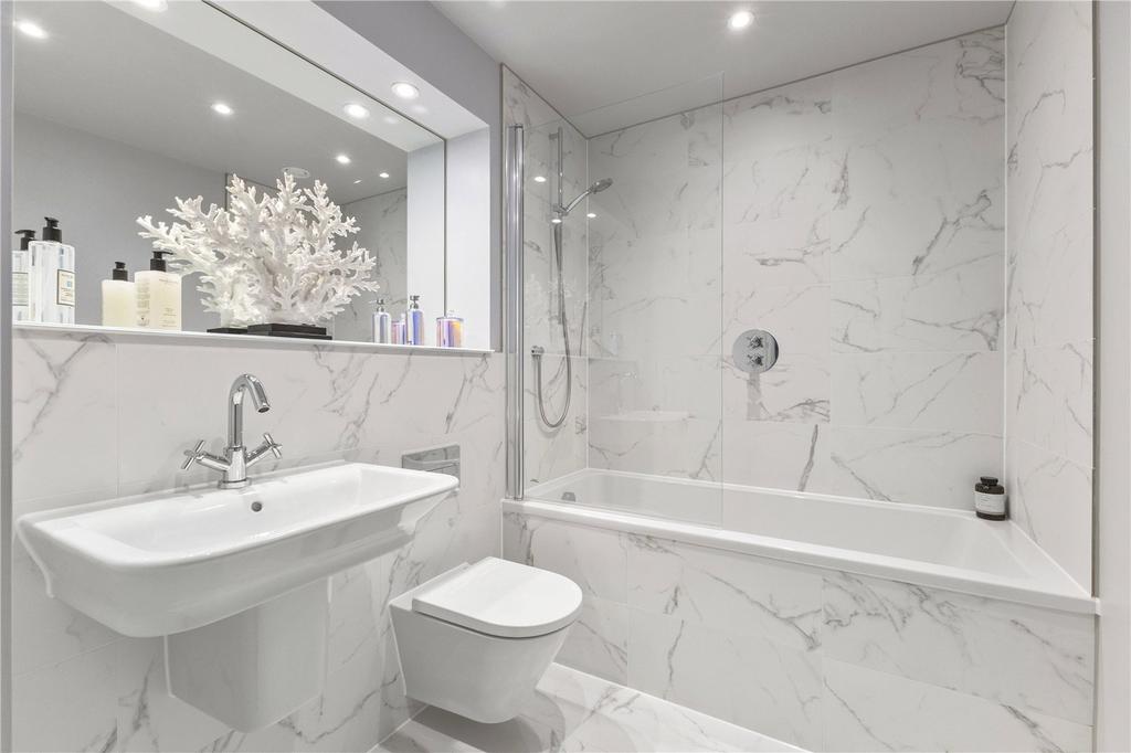 Show Apartment