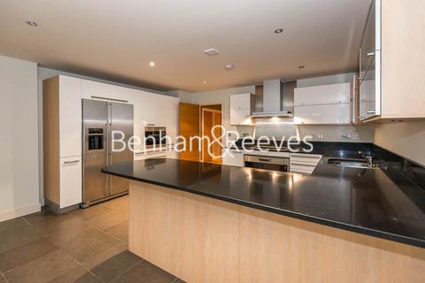 3 bedroom apartment to rent, Lensbury Avenue, Fulham SW6