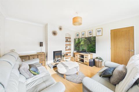 4 bedroom semi-detached house for sale, Marks Road, Wokingham, Berkshire, RG41