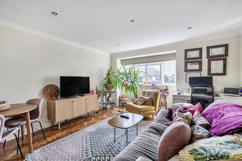 undefined, London Road, Sutton SM3