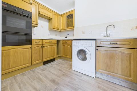2 bedroom flat for sale, Beach Road, Weston-Super-Mare, BS23