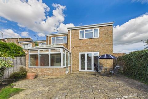 Charmfield Road, Aylesbury
