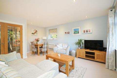 2 bedroom apartment for sale, Queen Victoria Road, Sheffield S17