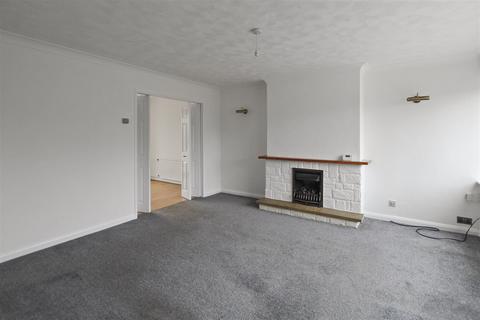 3 bedroom semi-detached house for sale, Bradshaw Way, Irchester