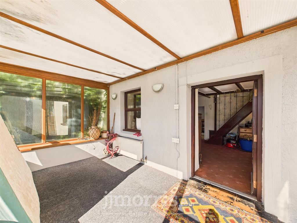 CAM02878 G0-PR0082-STILL018.jpg