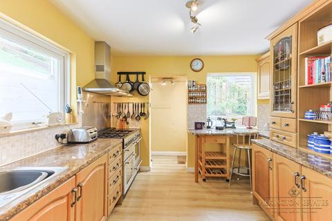 undefined, Dawlish, Devon EX7