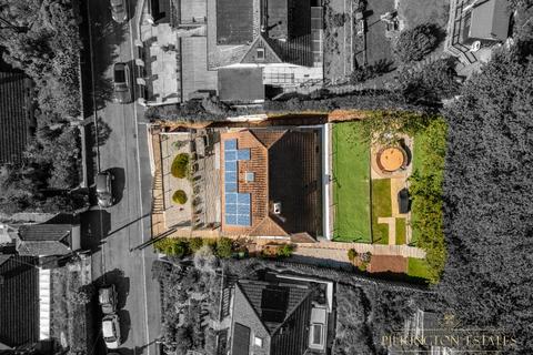 undefined, Dawlish, Devon EX7