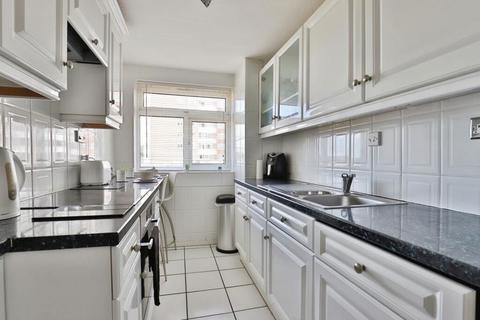 2 bedroom apartment for sale, Grove Road, Bournemouth, Dorset, BH1 3DX