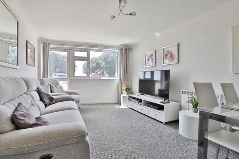 2 bedroom apartment for sale, Grove Road, Bournemouth, Dorset, BH1 3DX