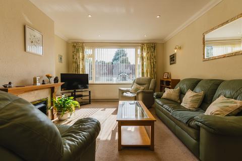 2 bedroom detached bungalow for sale, Anthony Drive, Thurnby, LE7
