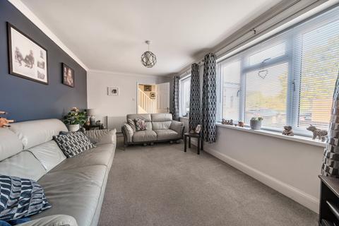 3 bedroom terraced house for sale, Islandsmead, Eldene, Swindon, SN3