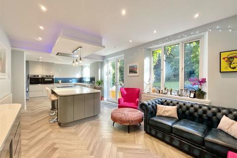 undefined, Sandy Lane, Newcastle, ST5