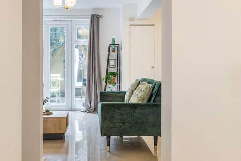 1 bedroom flat to rent, Walton Street, Oxford