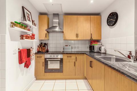 1 bedroom flat for sale, Drayton Park, Highbury, London, N5