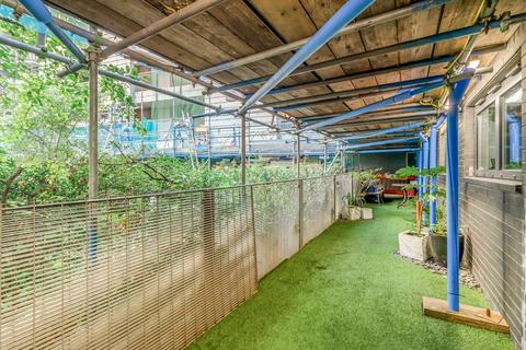 1 bedroom flat for sale, Drayton Park, Highbury, London, N5