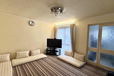3 bedroom end of terrace house for sale, Chichester Way,  Feltham, TW14