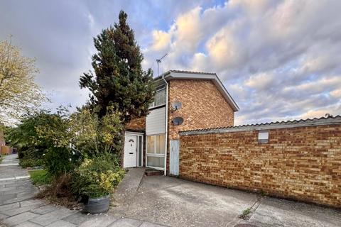 3 bedroom end of terrace house for sale, Chichester Way,  Feltham, TW14