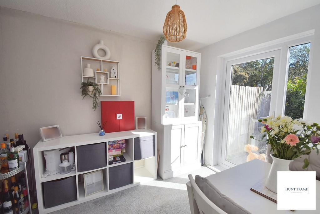 DSC 0038 blurred.jpg