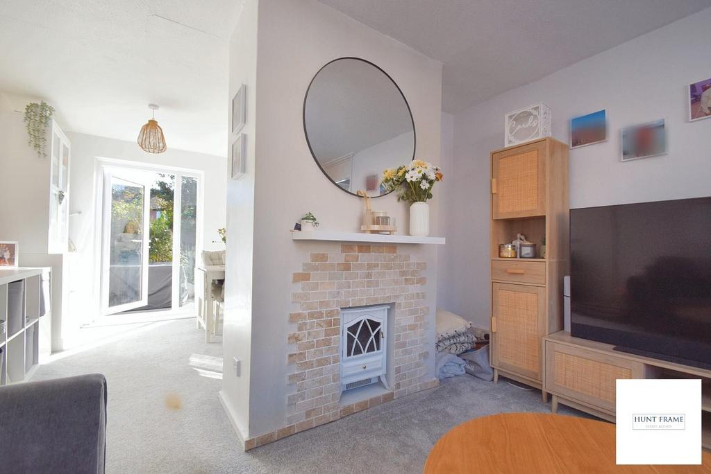 DSC 0035 blurred.jpg