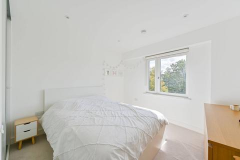 Bradley Road, Clapham Park, LONDON, SW4