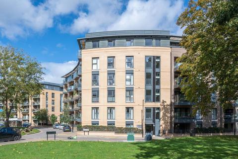 1 bedroom flat for sale, Bradley Road, Clapham Park, LONDON, SW4