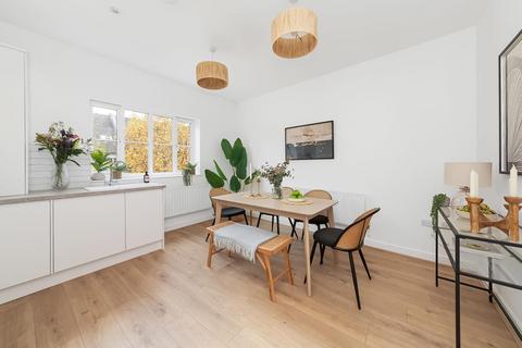 2 bedroom apartment for sale, Kelly Avenue, Peckham, London, SE15